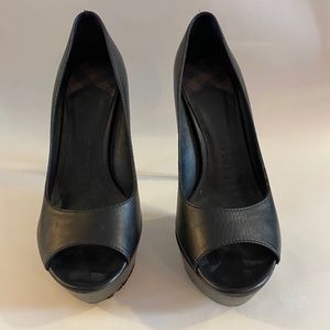 Burberry open toe pumps, authentic